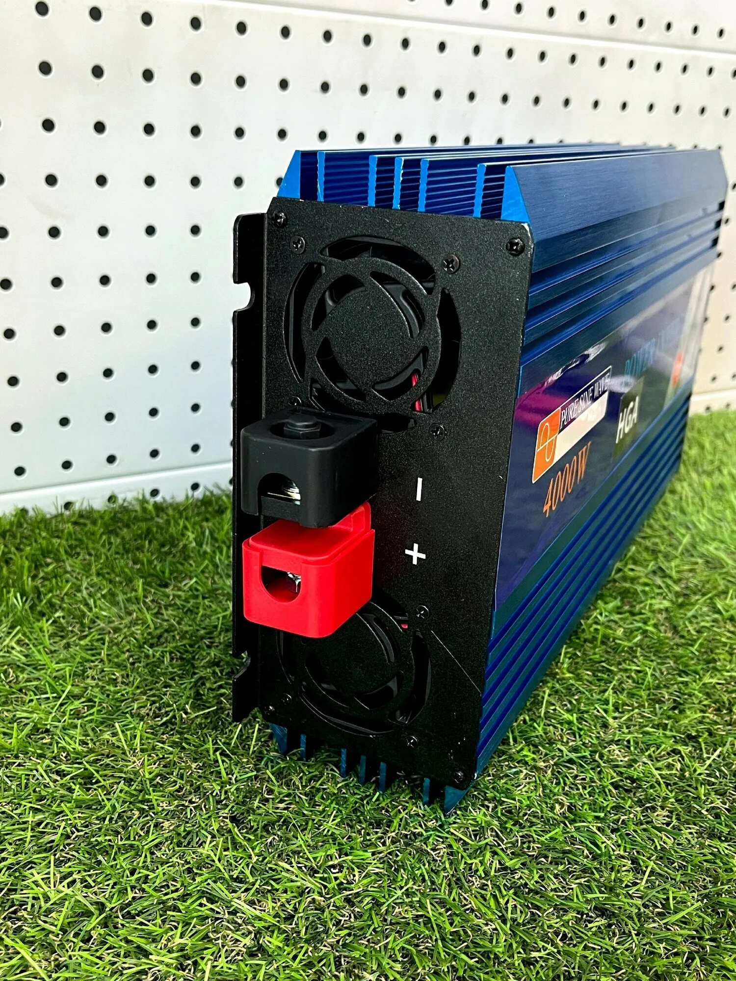 автомобильный инвертор POWER INVERTER 500W 12v-220v A4813